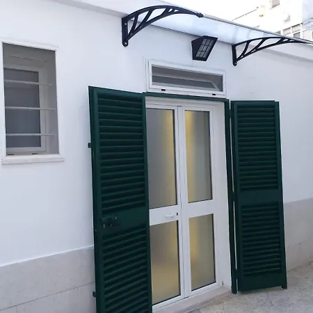 Visconti House バーリ